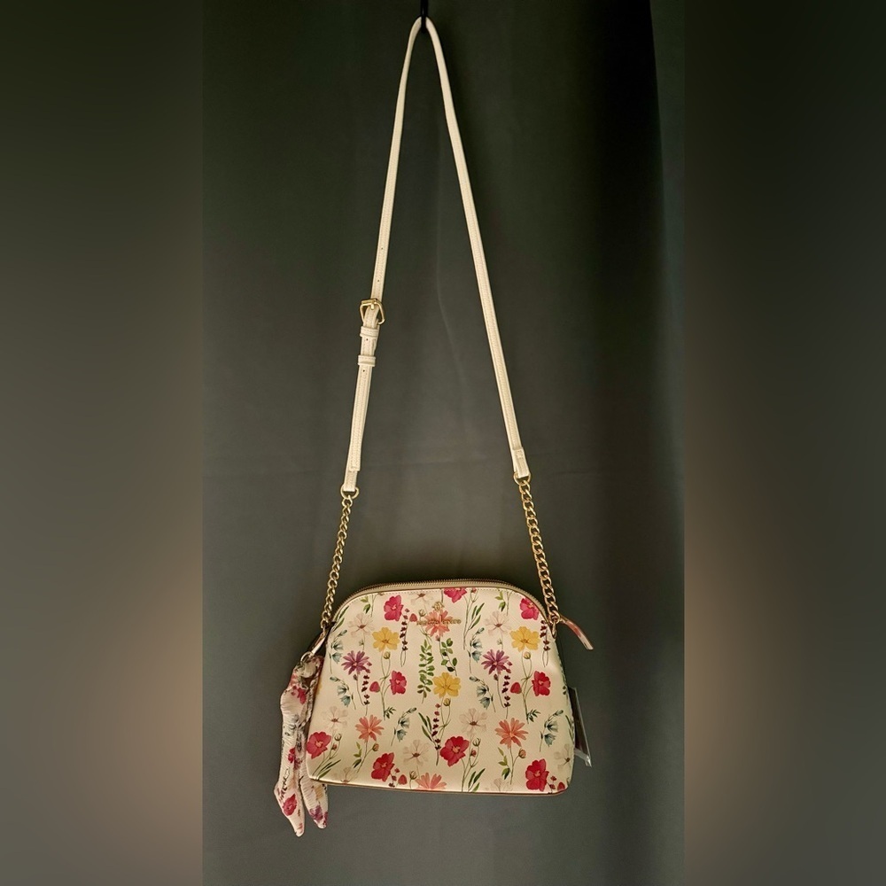 NWT- 🌸 Nanette Lepore Floral Crossbody Bag 🌸 - Picture 5 of 6